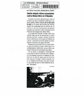 Odette Alegría reitera acusaciones contra Nelson Mery en tribunales